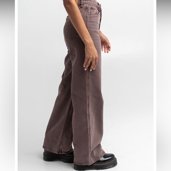 BDG Urban Outfitters Puddle Womens Jeans - Picture 2 of 9